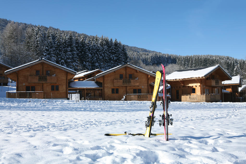 Residence Nemea Les Chalets Du Bois De Champelle Morillon Exterior photo