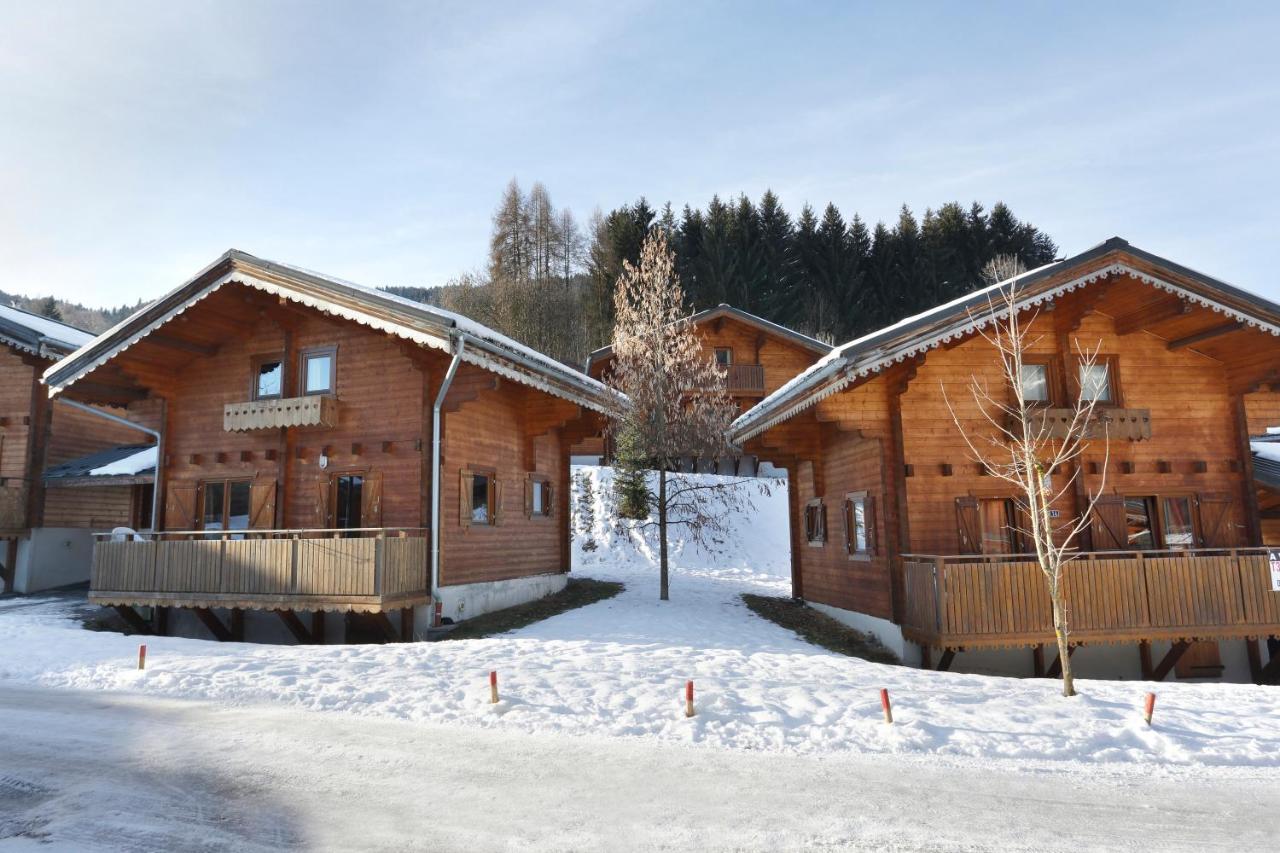 Residence Nemea Les Chalets Du Bois De Champelle Morillon Exterior photo