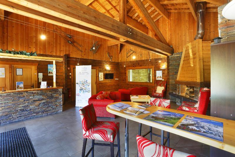 Residence Nemea Les Chalets Du Bois De Champelle Morillon Exterior photo