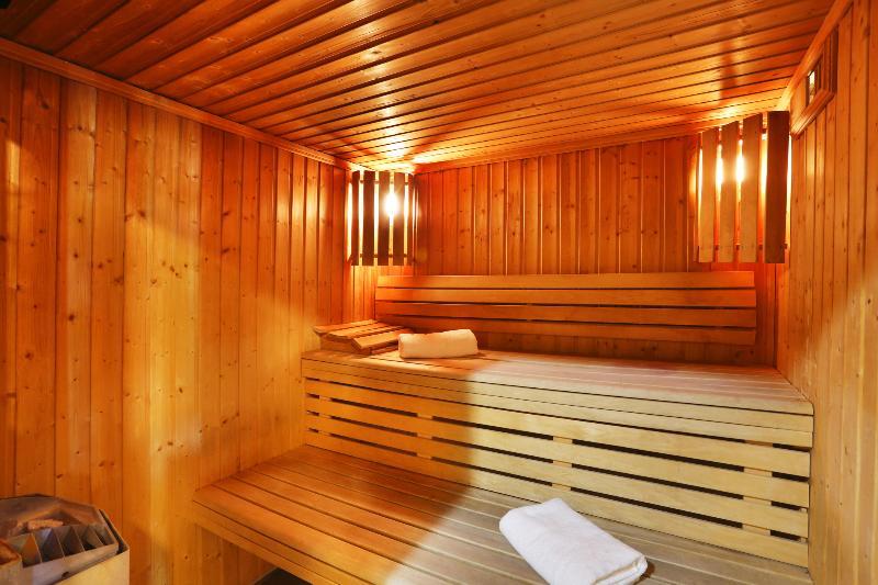 Residence Nemea Les Chalets Du Bois De Champelle Morillon Exterior photo